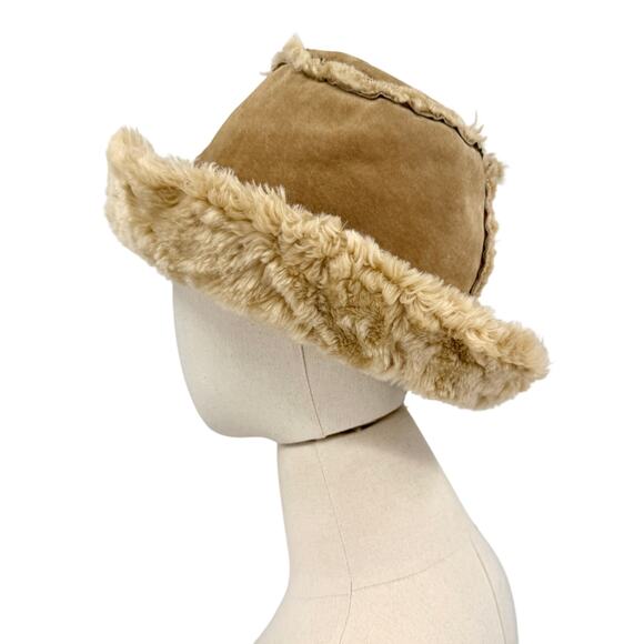 Vintage Y2K Wilsons Leather Maxima Beige Genuine Suede Faux Fur Bucket Hat main image 4